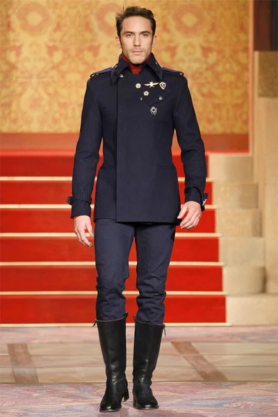 Look 36